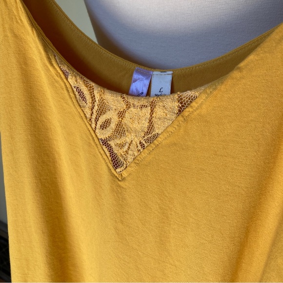 ALYA Layered Boho Camisole Top - Picture 5 of 5